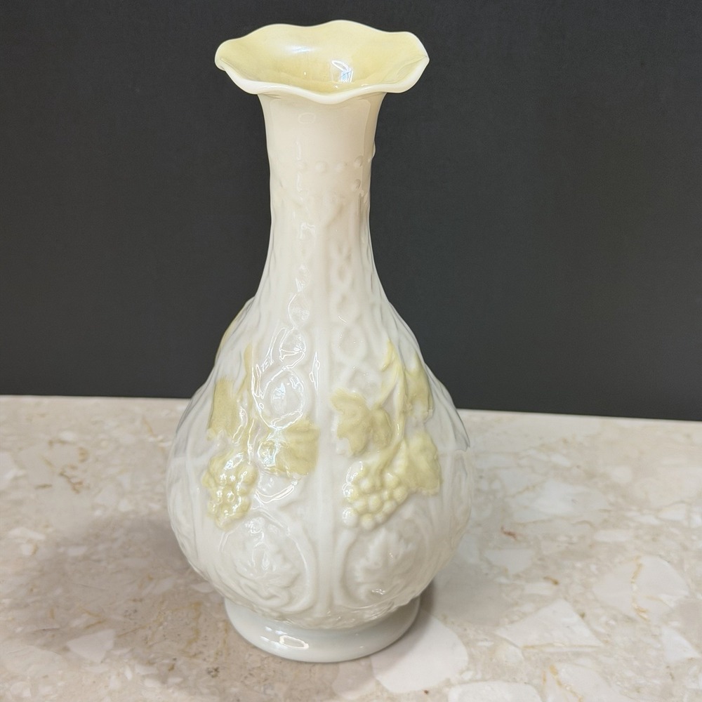 VTG 6th Mark Belleek Irish Porcelain Bud Vase Yellow Grape & Vine Pattern 7"